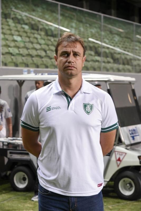 Fotos do jogo entre Amrica x Operrio