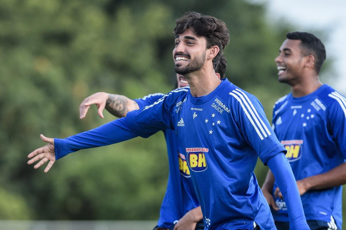Fotos do treino do Cruzeiro desta quinta-feira, 19/11, na Toca da Raposa II
