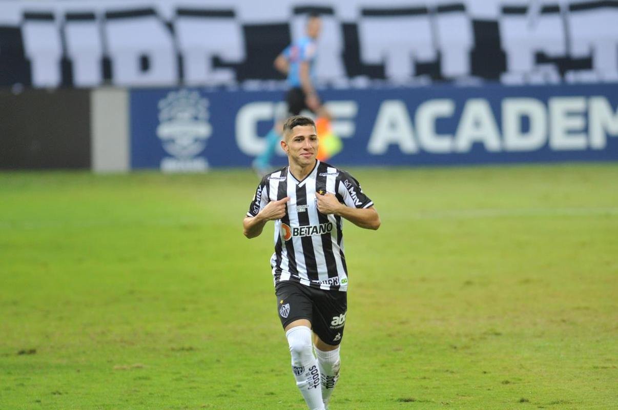 Jefferson Savarino (atacante)