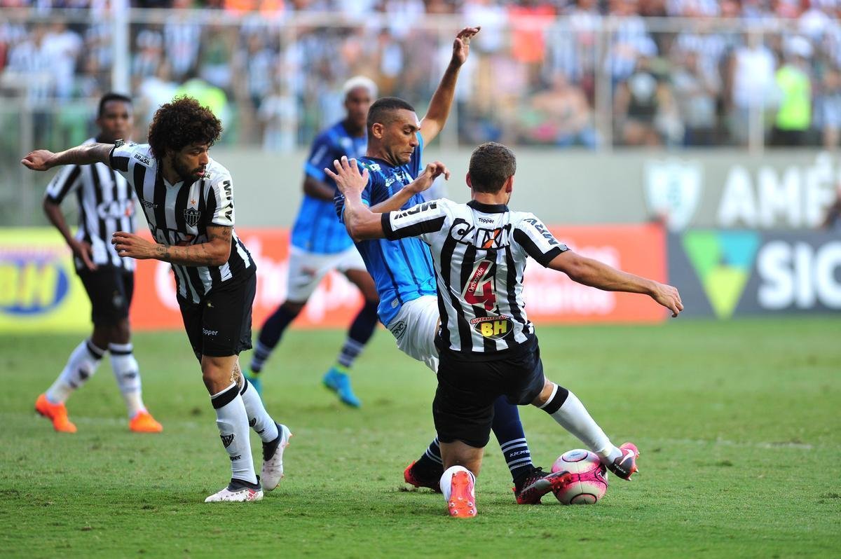 Duelo entre Atltico e URT vale pelas quartas de final do Campeonato Mineiro