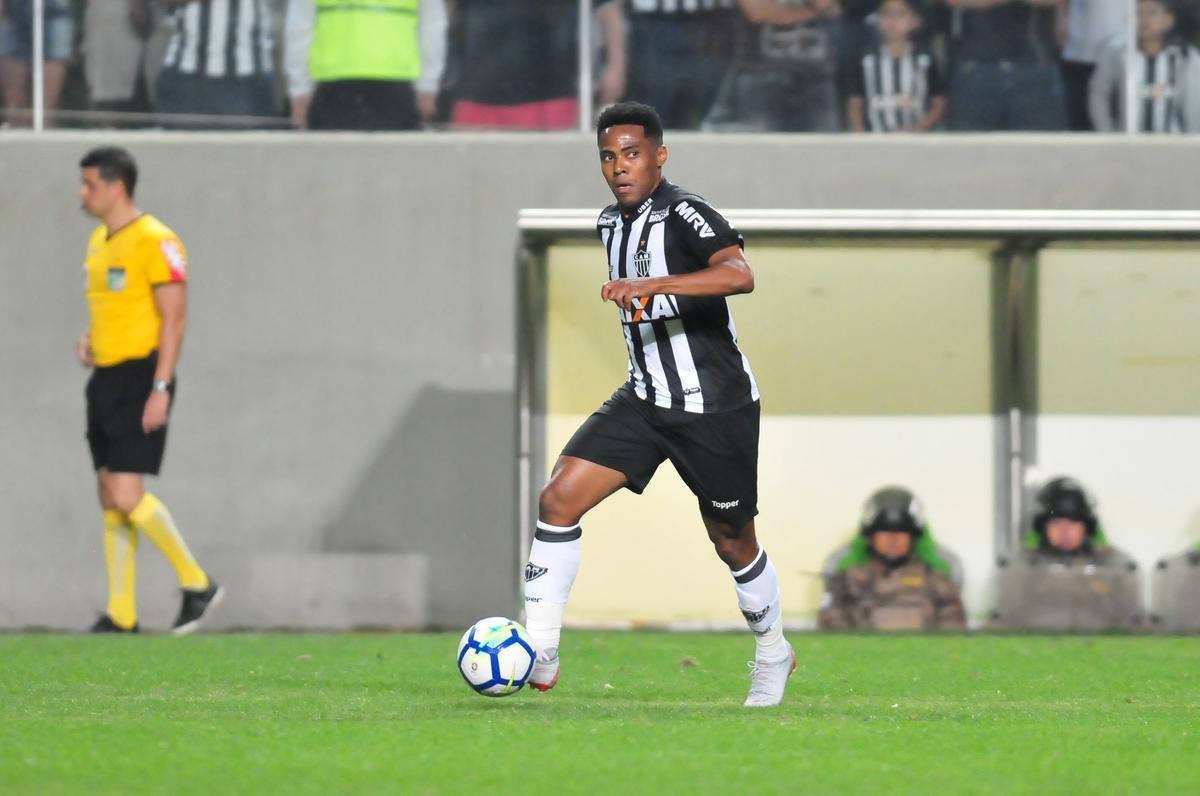 Fotos do jogo desta segunda-feira entre Galo e Furaco