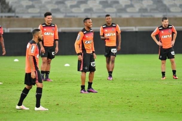 Imagens do treino do Atltico no Mineiro