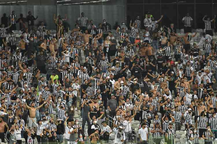 Fotos da torcida do Atltico na volta ao Mineiro no duelo contra o River Plate, pelas quartas de final da Copa Libertadores