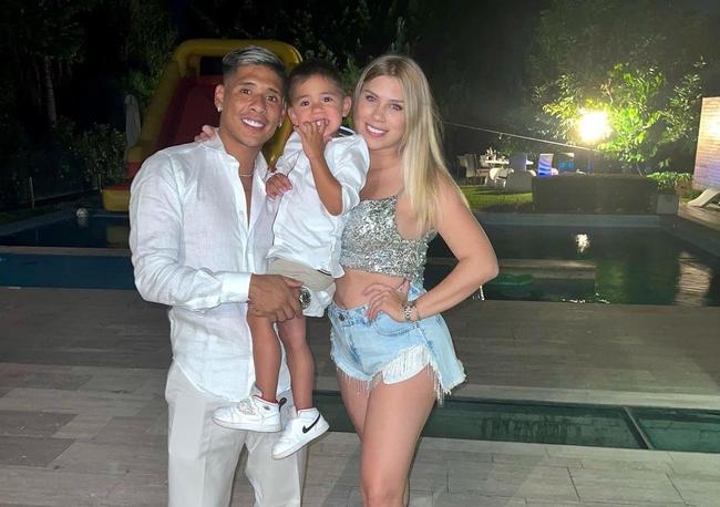 Meia Zaracho com a mulher e filho