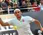 Federer sofre, mas bate Coric e sobrevive  rodada dupla em Roma; Nadal avana
