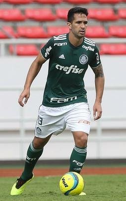 Luan Garcia (Palmeiras) - 25 anos - 1 jogo no Campeonato Brasileiro - O defensor  reserva do Palmeiras. Jogou apenas uma vez, na vitria alviverde por 2 a 0 sobre o Grmio, no Rio Grande do Sul.
