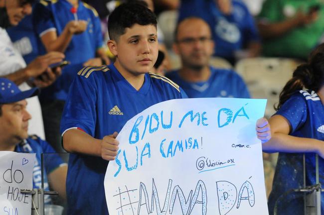 Torcida do Cruzeiro deu show mais uma vez e lotou o Mineiro na partida contra o CRB pela 11 rodada da Srie B