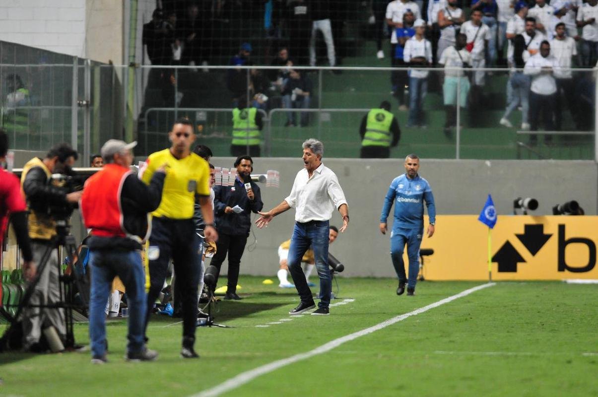 Grmio x Cruzeiro: fotos do jogo pela segunda rodada do Campeonato Brasileiro, neste sbado (22/4), no Independncia