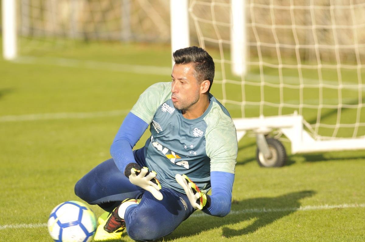 Imagens do treino do Cruzeiro desta quinta-feira, 12 de julho, na Toca da Raposa II