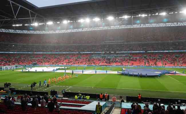 Wembley passará a receber 60 mil pessoas nas fases finais da Eurocopa