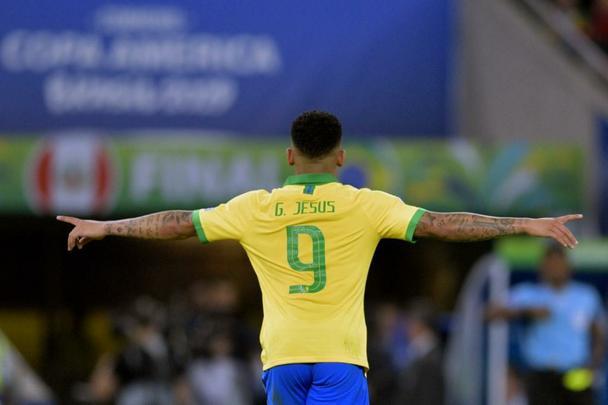 Gabriel Jesus recolocou o Brasil em vantagem na final da Copa América: 2 a 1