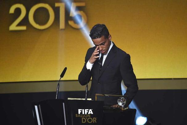 Confira as fotos dos bastidores e da cerimônia da Bola de Ouro