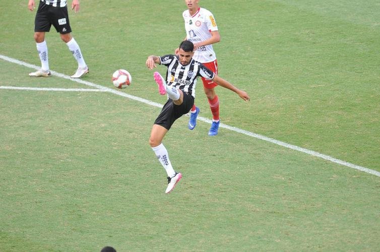 Junior Alonso - zagueiro