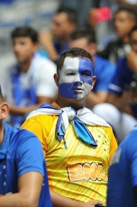 Torcida do Cruzeiro no duelo desta tera, no Mineiro, contra o Racing, pela Libertadores