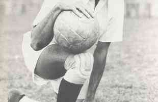 Kafunga - 504 jogos - Foi goleiro do Atltico entre as dcadas de 1930 e 1950. Vestindo a camisa nmero 1, foi um dos responsveis pela conquista de Campeo do Gelo, em 1950, nos gramados europeus