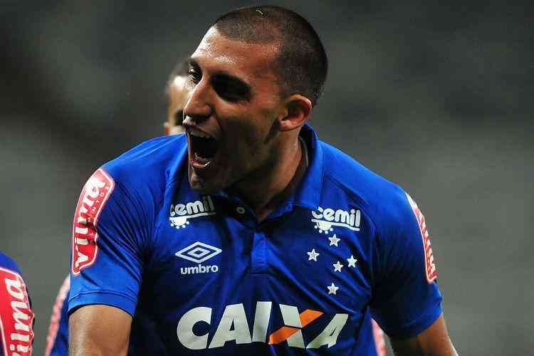 Ábila jogou cinco partidas na Copa do Brasil e marcou um gol - na vitória por 2 a 0 sobre o Murici, em Alagoas, pelo jogo de ida da terceira fase.