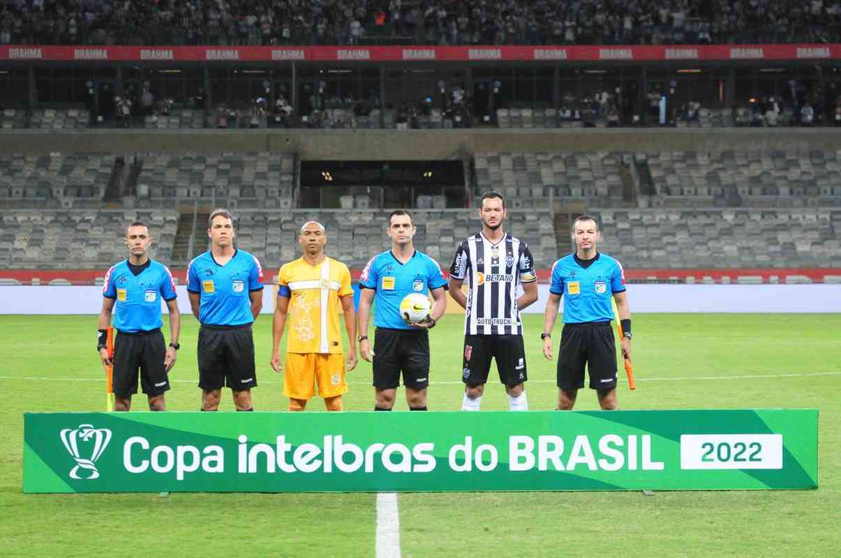 Fotos do jogo entre Atltico e Brasiliense, no Mineiro, pela Copa do Brasil