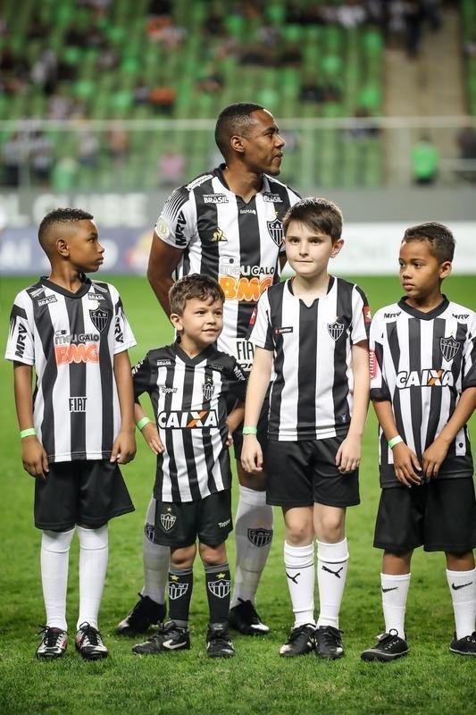 Fotos do duelo entre Atltico e Cear, no Independncia, pela 22 rodada do Brasileiro