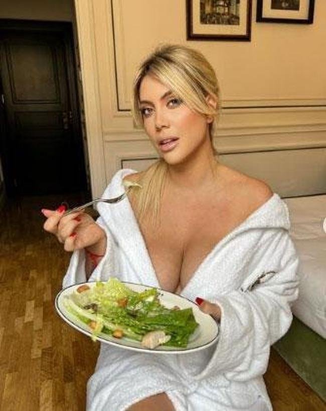 Argentina Wanda Nara, ex-esposa de Icardi e de Maxi Lpez