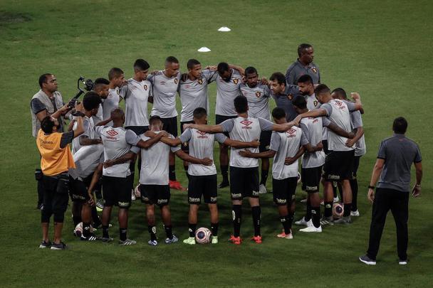 Equipes se enfrentaram na Arena pela terceira rodada do Campeonato Pernambucano