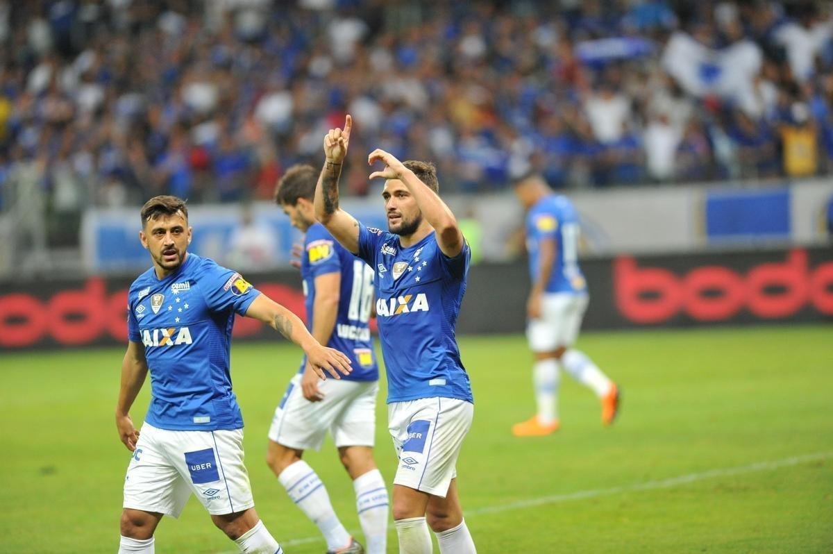 Cruzeiro conseguiu marcar no segundo tempo, com Arrascaeta, mas sofreu empate no fim com Bergson