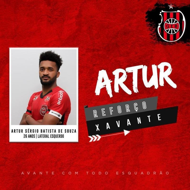 Artur, lateral-esquerdo (Brasil de Pelotas)
