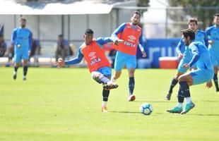 Imagens do treino do Cruzeiro com a presena do presidente Wagner Pires de S