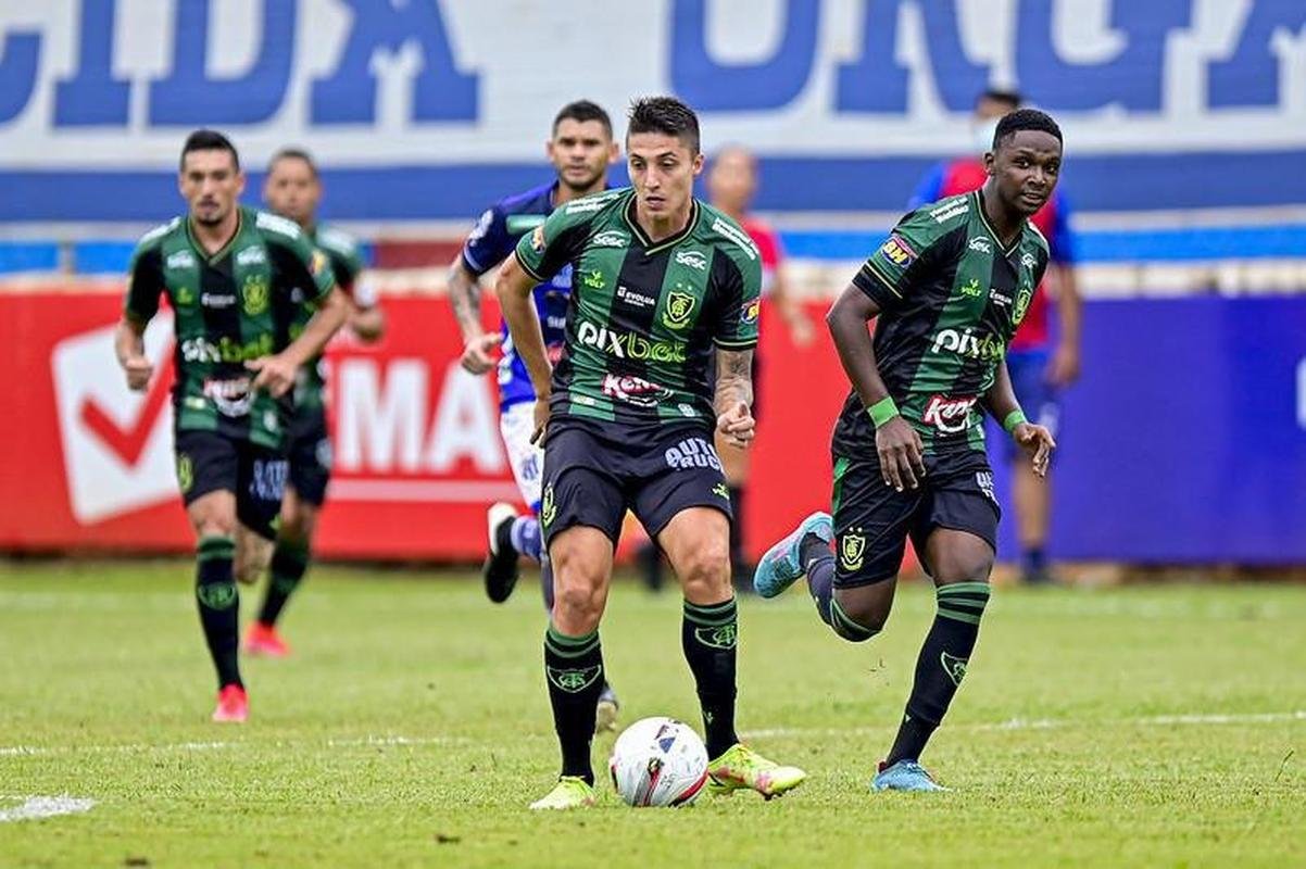 O Amrica visitou a URT, neste sbado (19), no estdio Zama Maciel, em Patos de Minas, para confronto vlido pela 8 rodada do Campeonato Mineiro. 