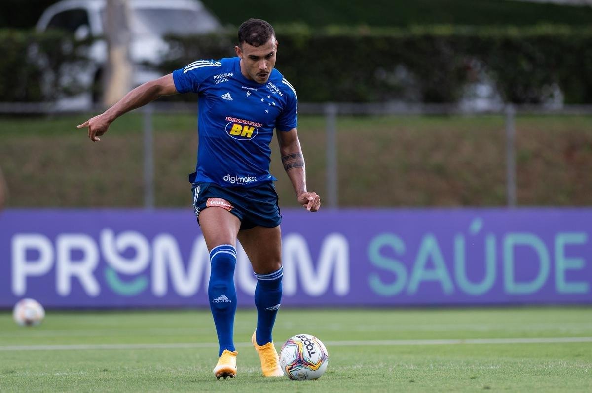 Imagens do primeiro treino do Cruzeiro antes do jogo contra o Cuiabá, pela Série B do Campeonato Brasileiro