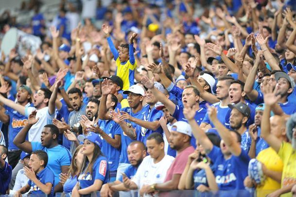 Torcedores do Cruzeiro encheram Mineiro em primeiro jogo em casa da Libertadores 2018