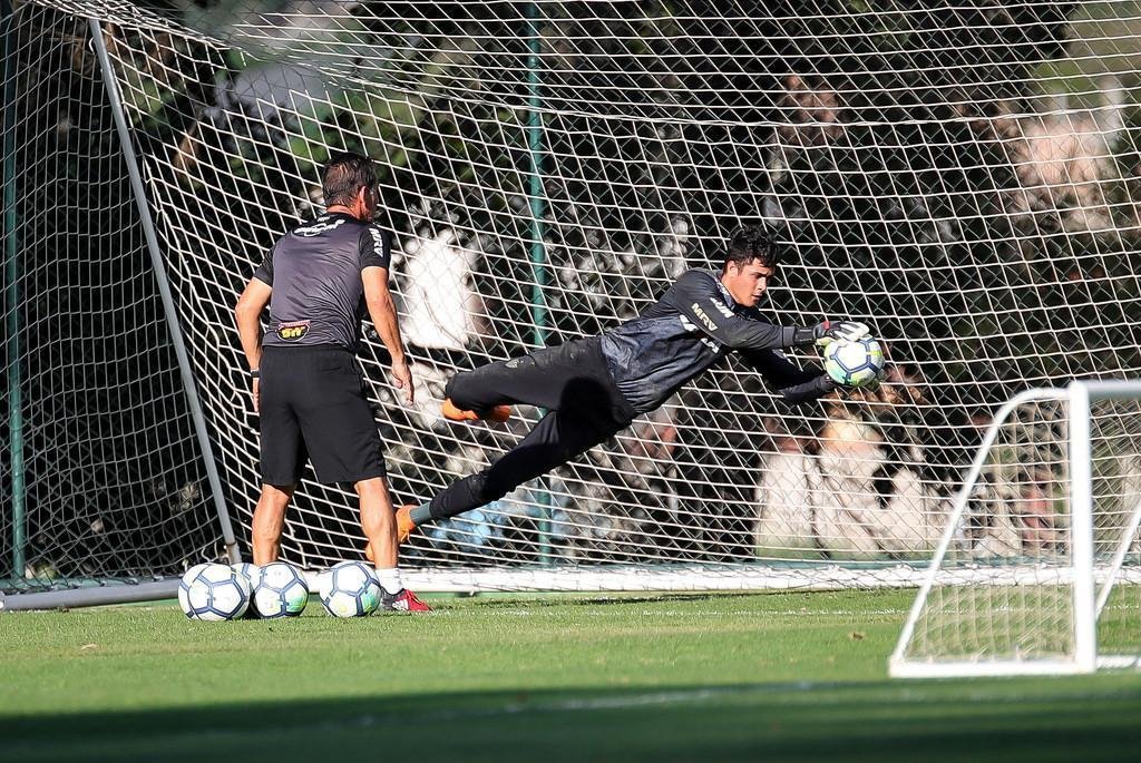 Aps empate no clssico, Atltico volta aos treinos na Cidade do Galo