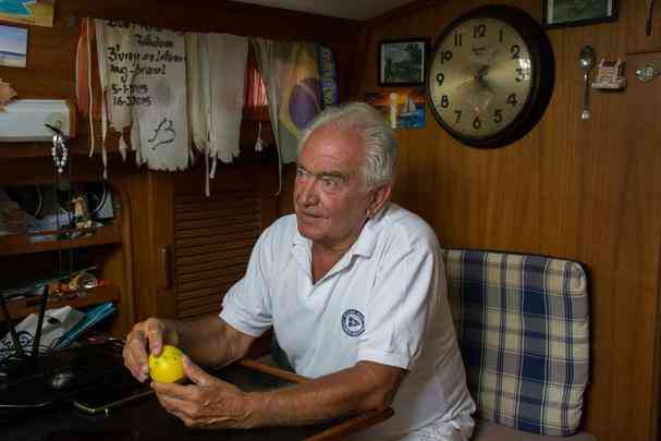 Carlos deixou a Argentina em maro e velejou por mais de quatro mil quilmetros sozinho para disputar a Refeno