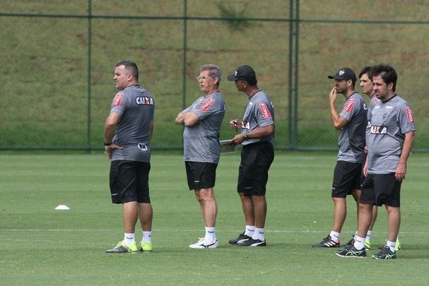 Imagens do treino do Atltico