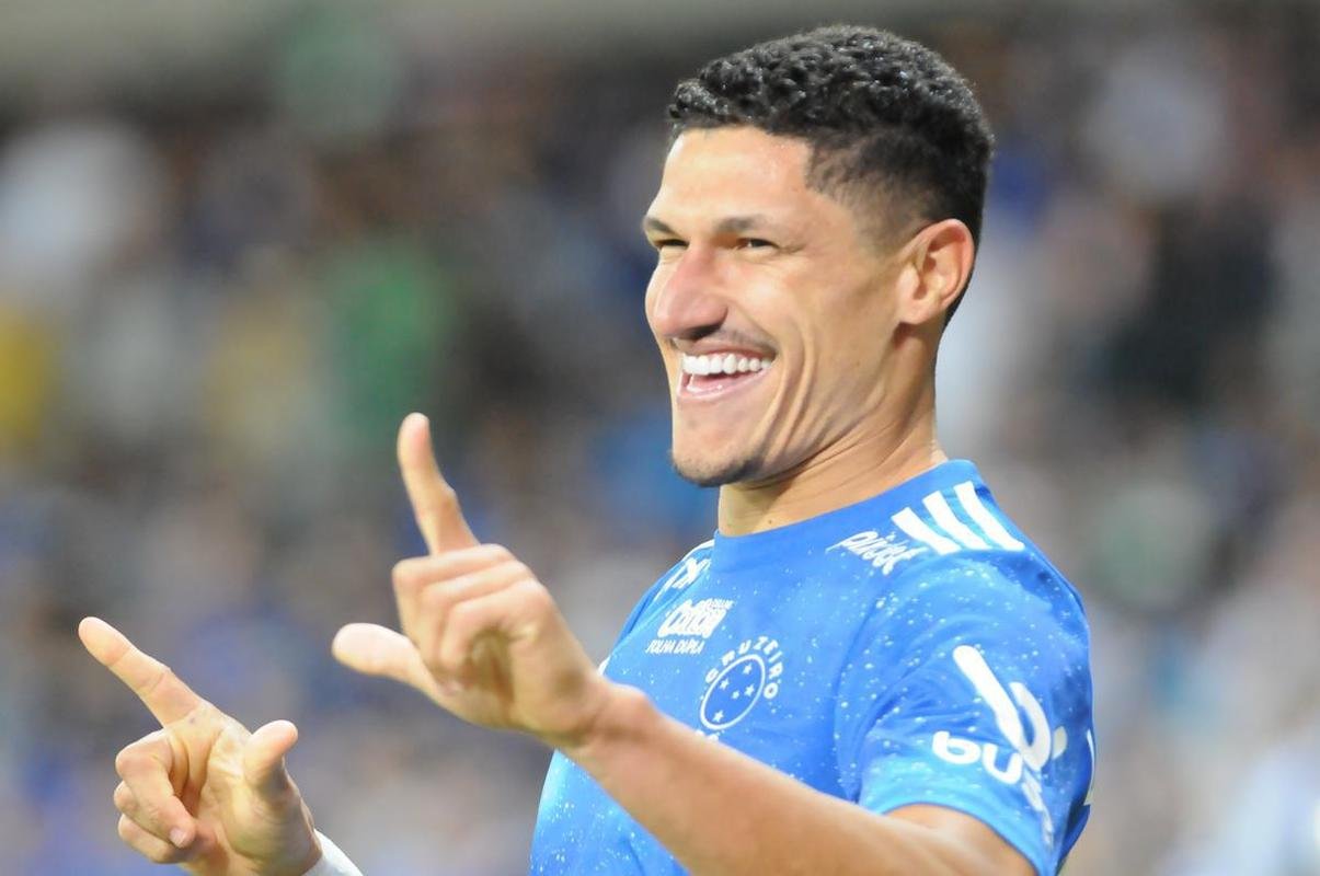 Fotos do jogo entre Cruzeiro e Vila Nova, no Mineiro, pela 15 rodada da Srie B