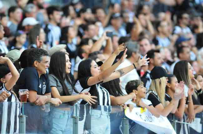 Fotos da torcida do Atlético na partida diante do Goiás, no Mineirão, pela 23ª rodada do Campeonato Brasileiro