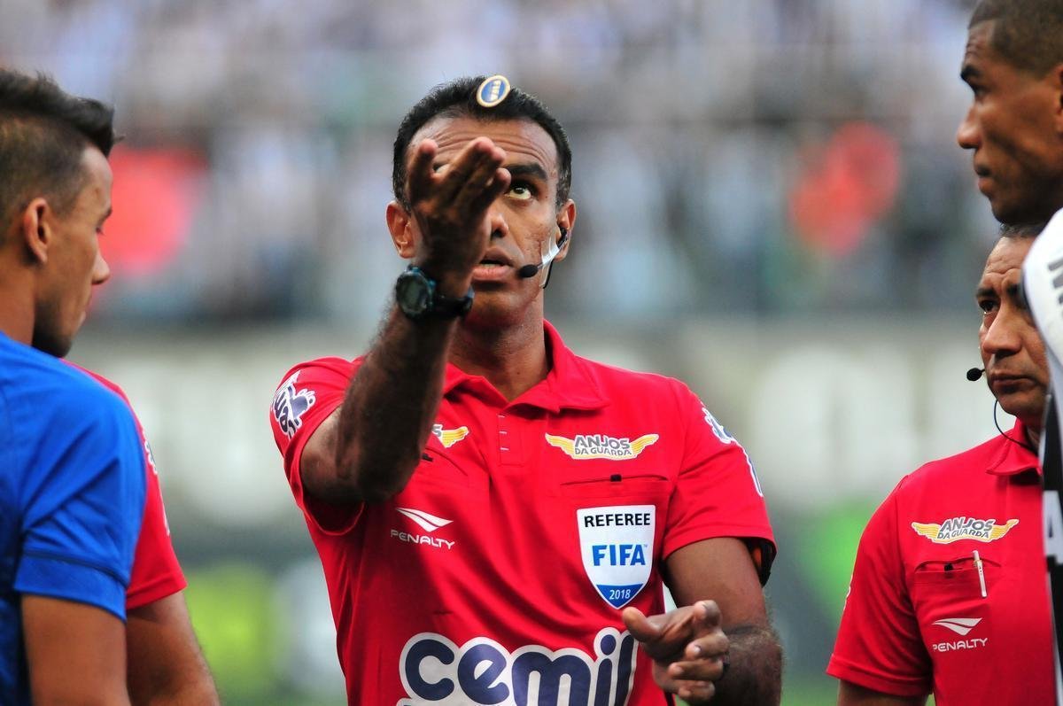 Imagens do clssico entre Atltico e Cruzeiro, no Independncia