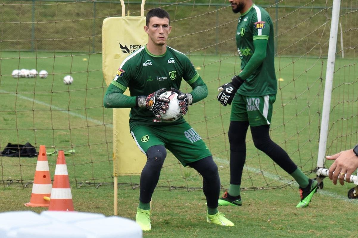 Fotos do treino do Amrica nesta segunda-feira (07/02) no CT Lanna Drumond
