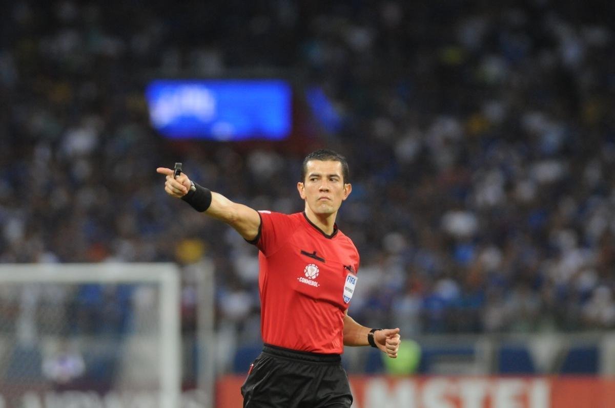 Equipes se enfrentaram pela sexta rodada do Grupo B da Copa Libertadores