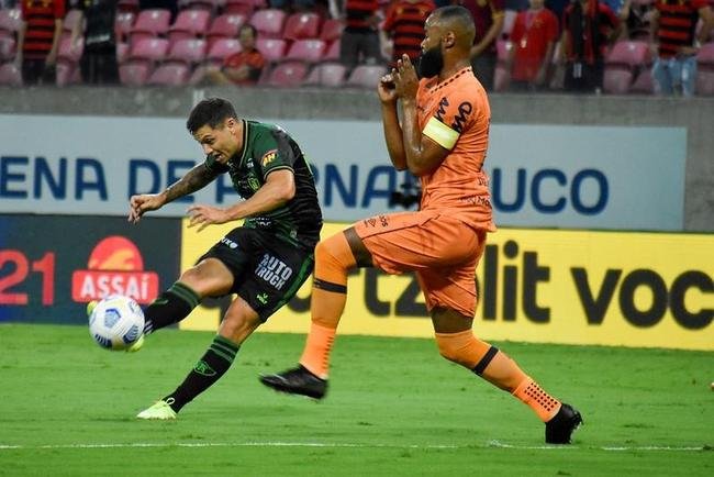 Fotos do jogo entre Sport e Amrica, na Arena Pernambuco, em So Loureno da Mata-PE, pela 31 rodada da Srie A do Brasileiro