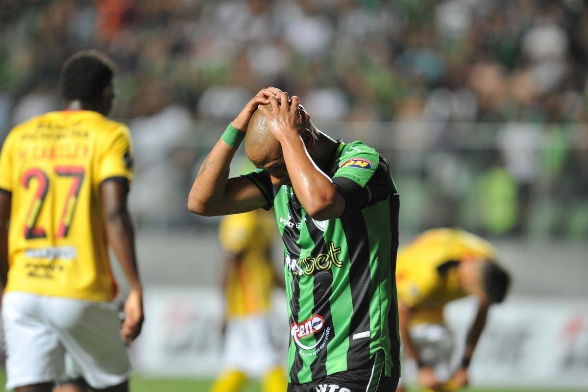Fotos do empate por 0 a 0 entre Amrica e Barcelona de Guayaquil, no Independncia, em BH, pela terceira fase da Copa Libertadores