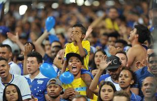 Depois do gol do Palmeiras, o jogo ficou tenso e com ataques alternados