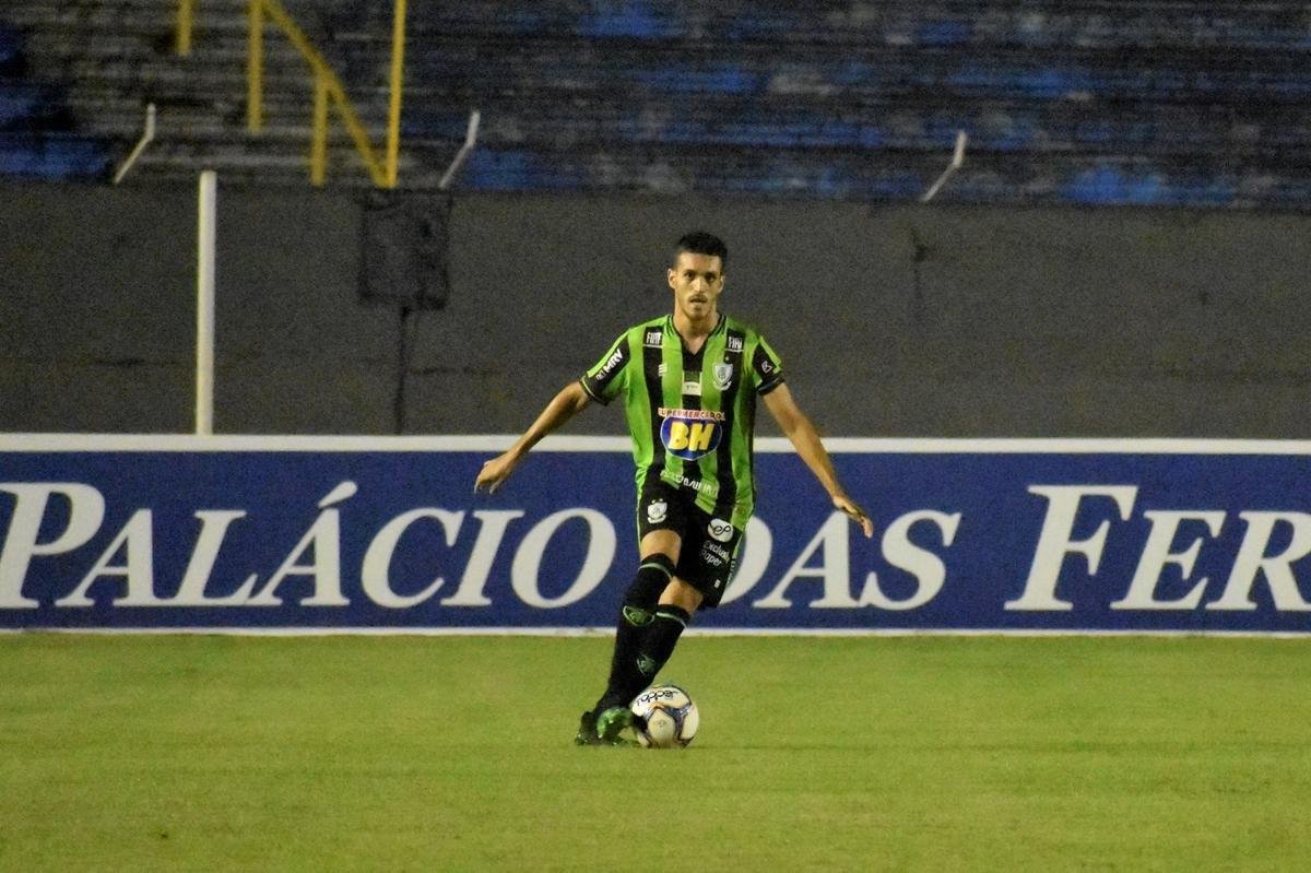 Amrica vence Londrina fora de casa e mantm sonho do acesso 