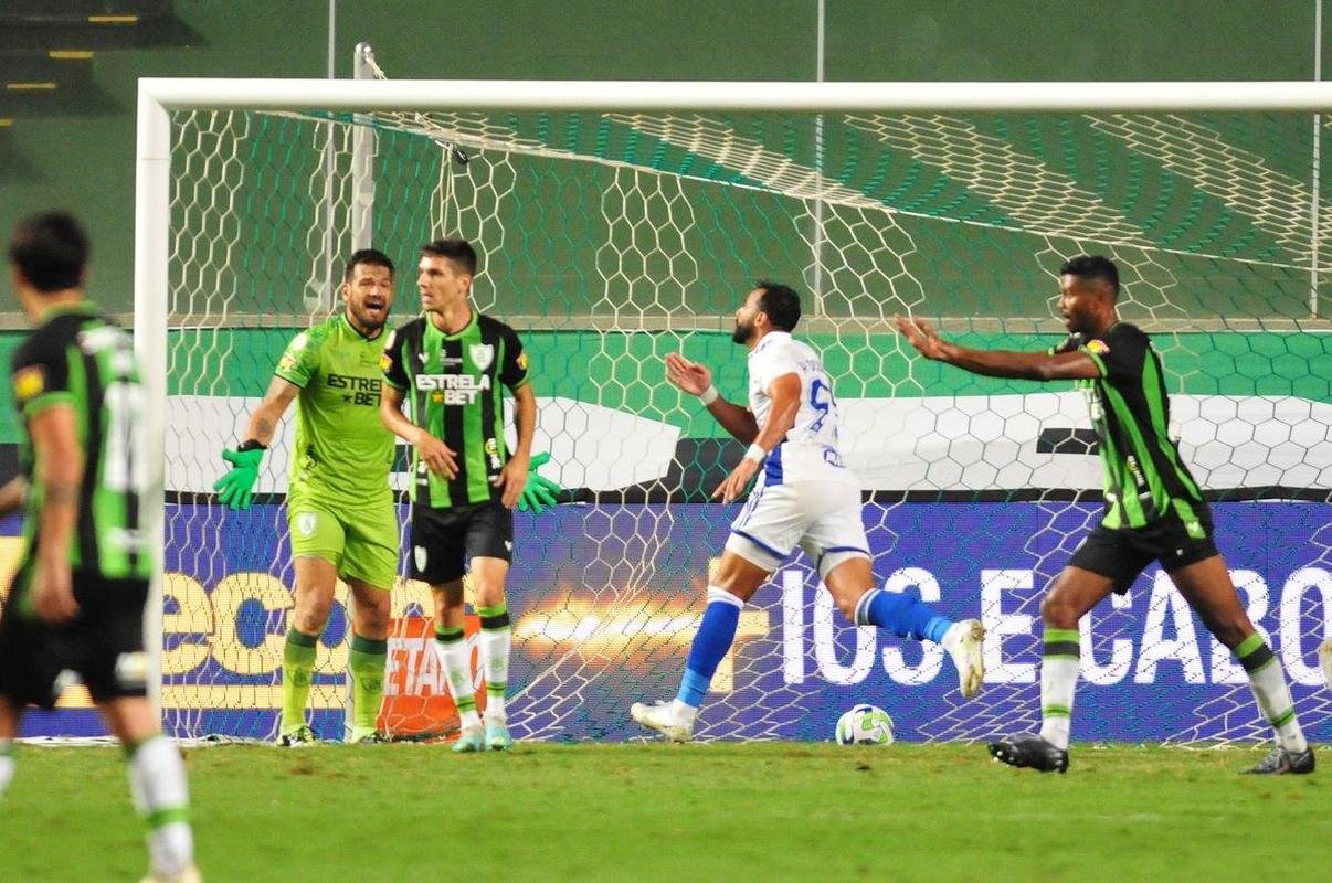 Fotos do clssico entre Amrica-MG e Cruzeiro