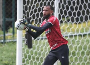 Goleiro se recuperou de um trauma na região torácica e fica à disposição para a semifinal do Campeonato Mineiro contra a Caldense