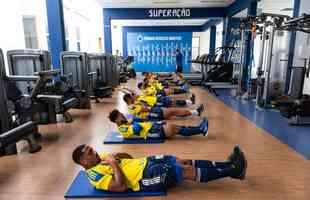 Fotos do treino do Cruzeiro desta sexta-feira na Toca II