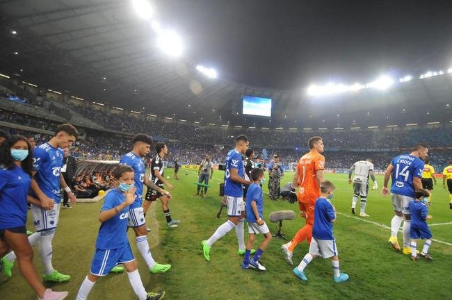 Cruzeiro x Vasco: veja fotos do jogo no Mineiro