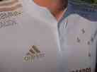 Cruzeiro lana nova camisa branca produzida pela Adidas; veja detalhes