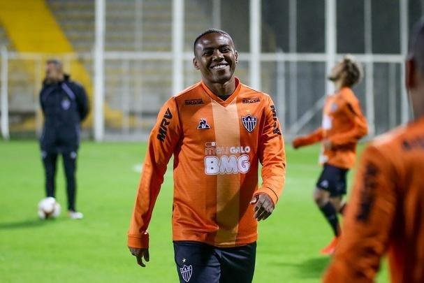 Atlético treinou na noite desta segunda-feira, véspera de jogo contra La Equidad-COL