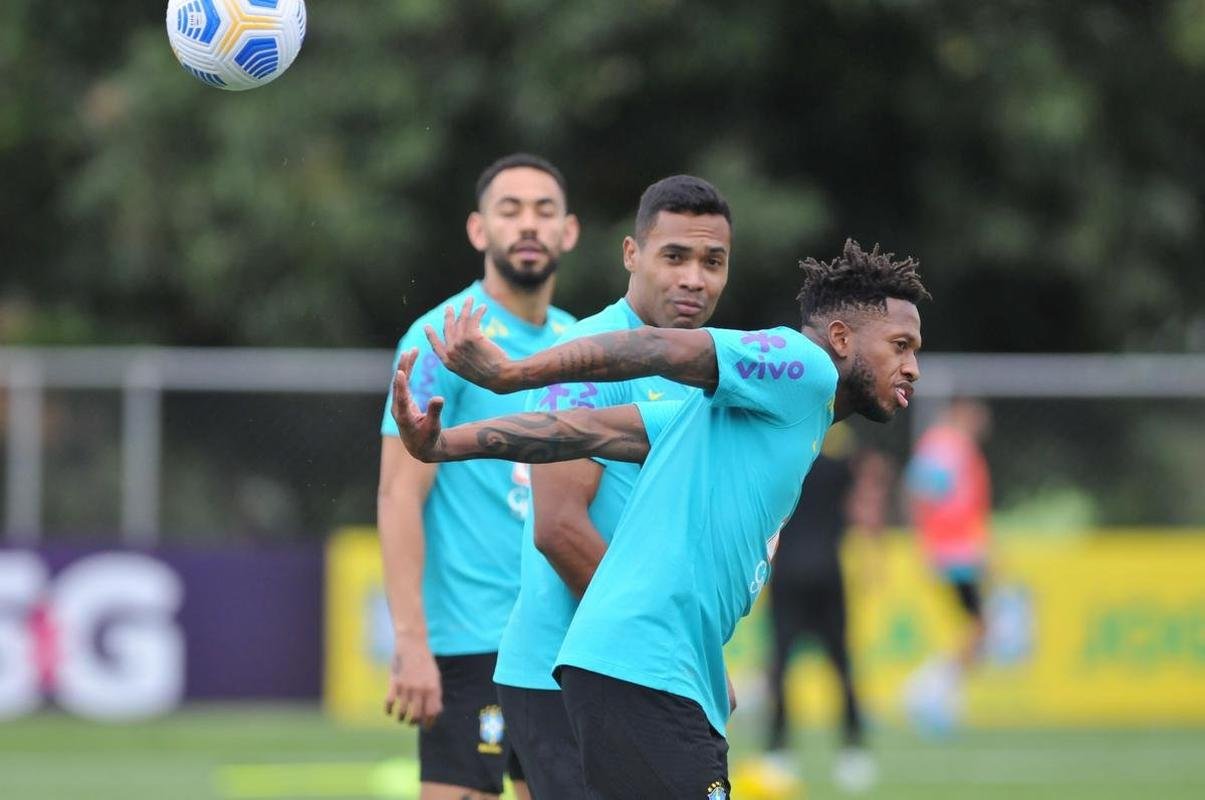 Seleo Brasileira realizou treinamento na tarde deste sbado (29/1) na Toca da Raposa II