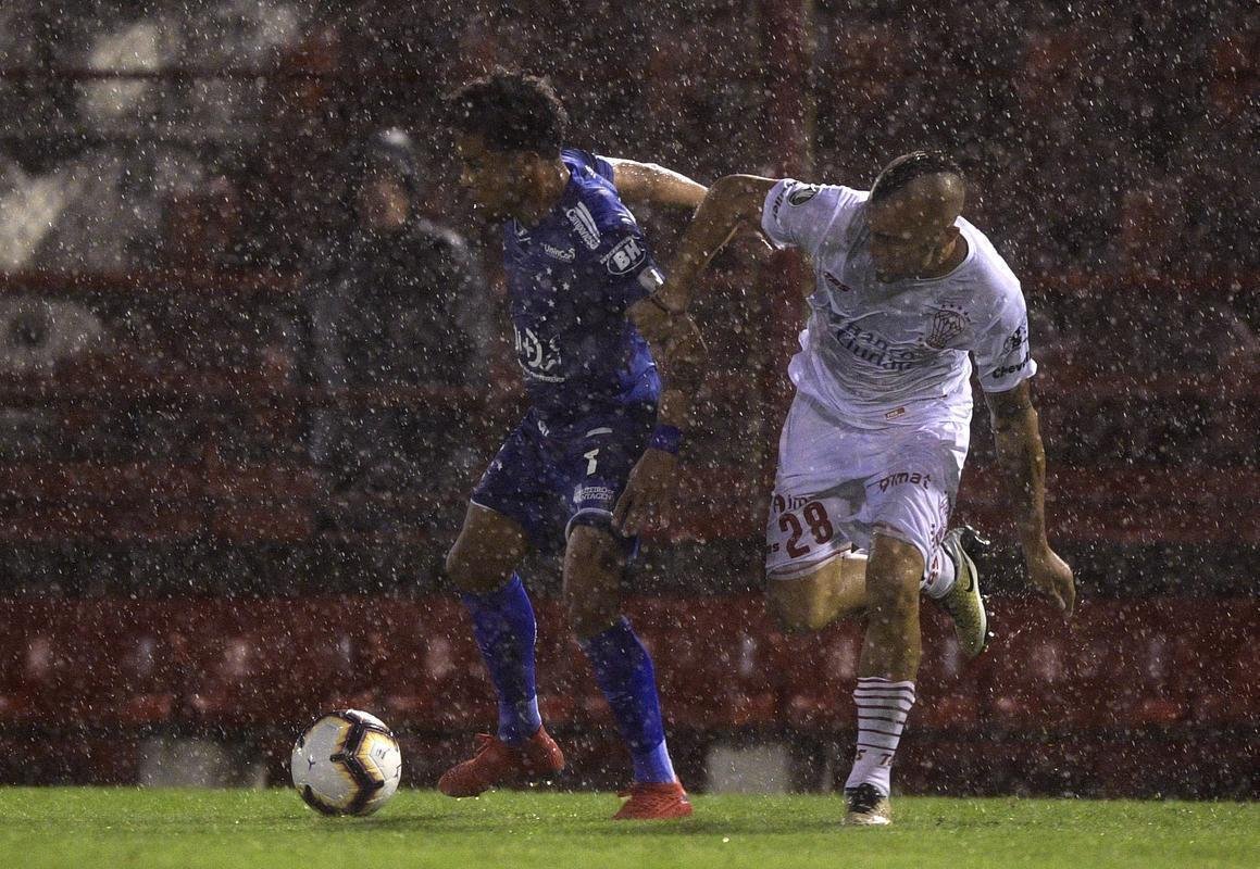 Cruzeiro venceu Huracn por 1 a 0 com gol de Rodriguinho